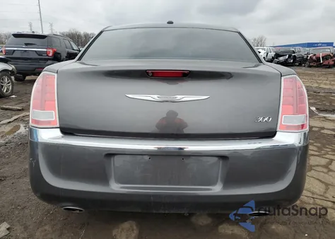 2013 Chrysler 300 из США, поврежденный, VIN 2C3CCAAG1DH543479